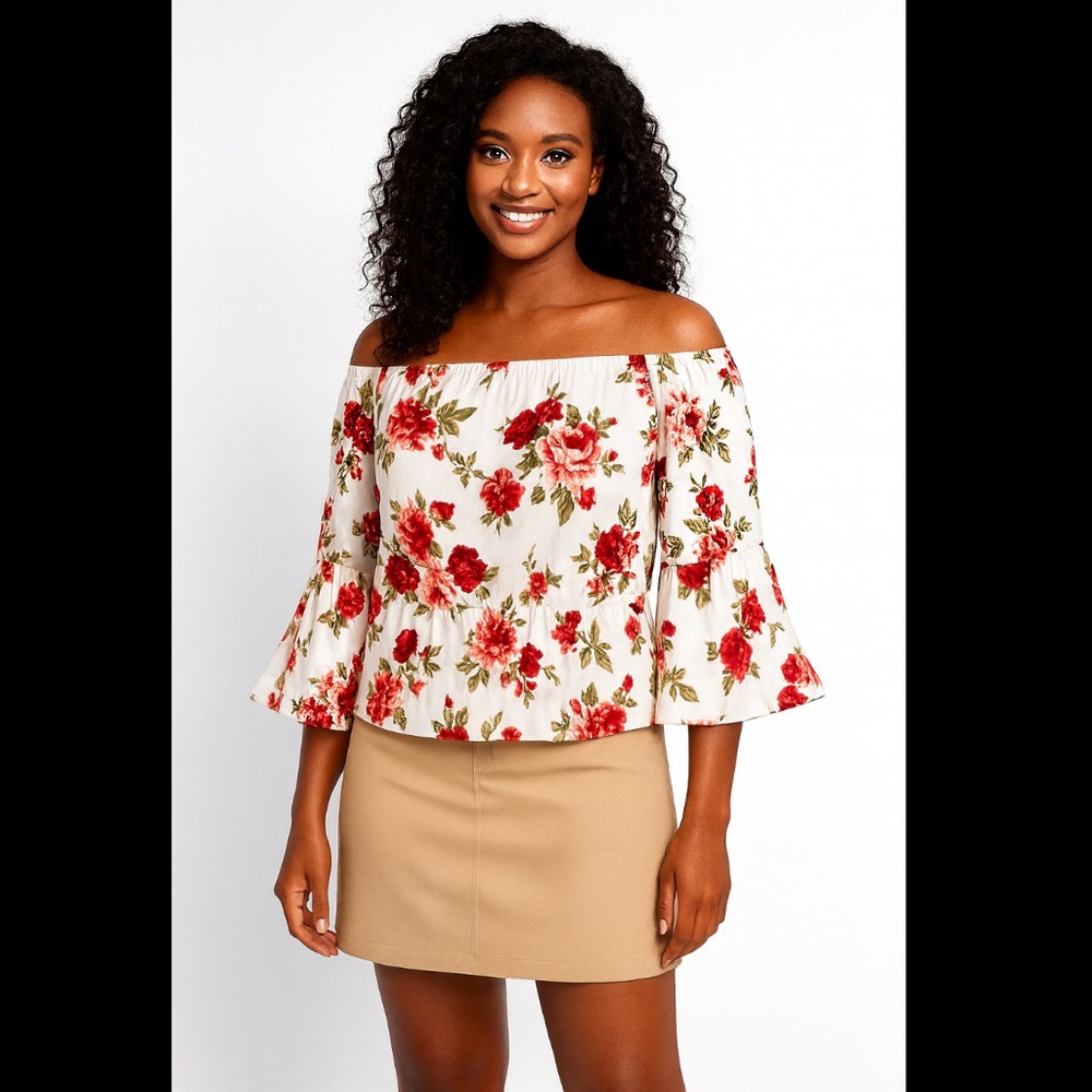 Cute Floral Off Shoulder Crop Top by Ambiance